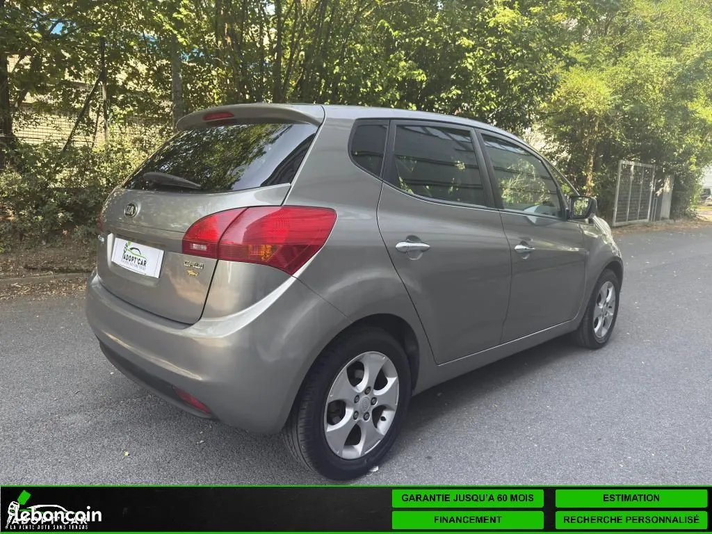 Kia Venga 2013 photo 5