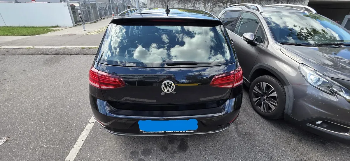 Volkswagen Golf 2019 photo 3