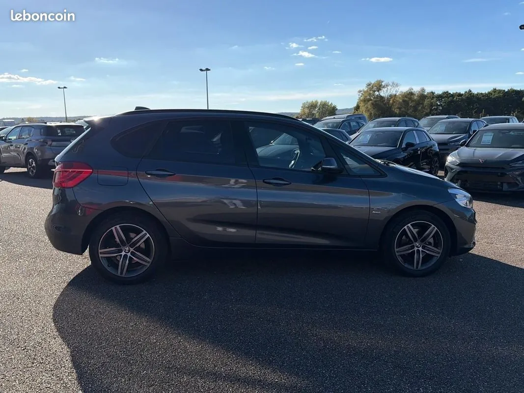 BMW Series 2 2018 photo 4