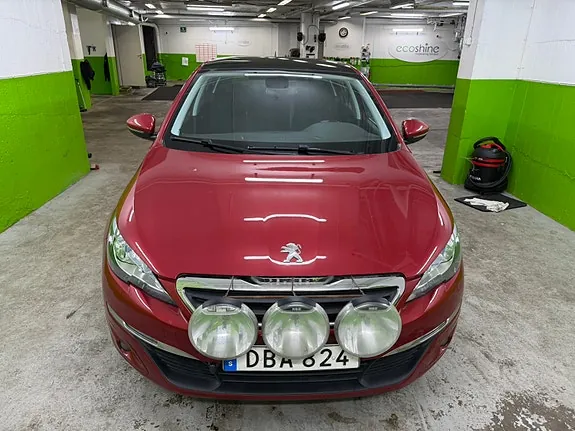 Peugeot 308 2015 photo 3