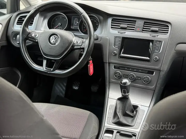 Volkswagen Golf 2013 photo 2