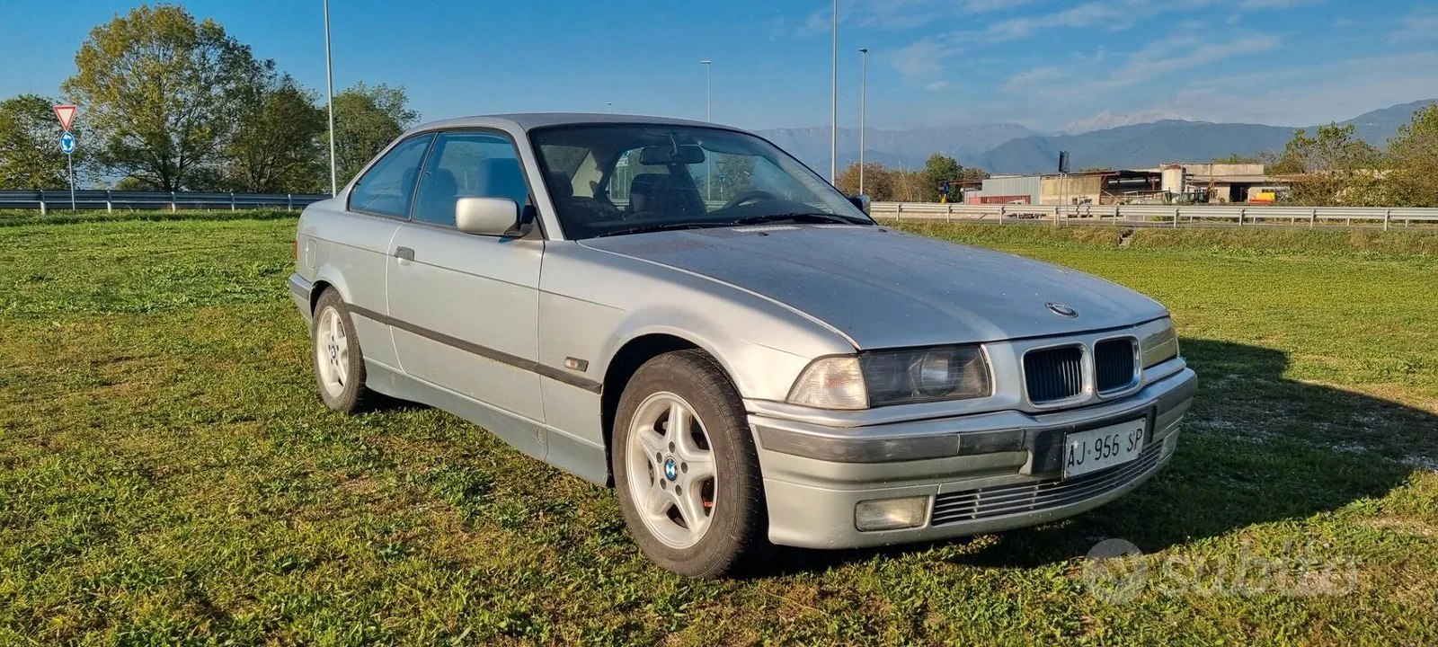 BMW 320