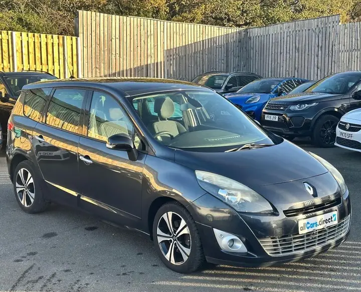 Renault Grand Scenic 2012 photo 4