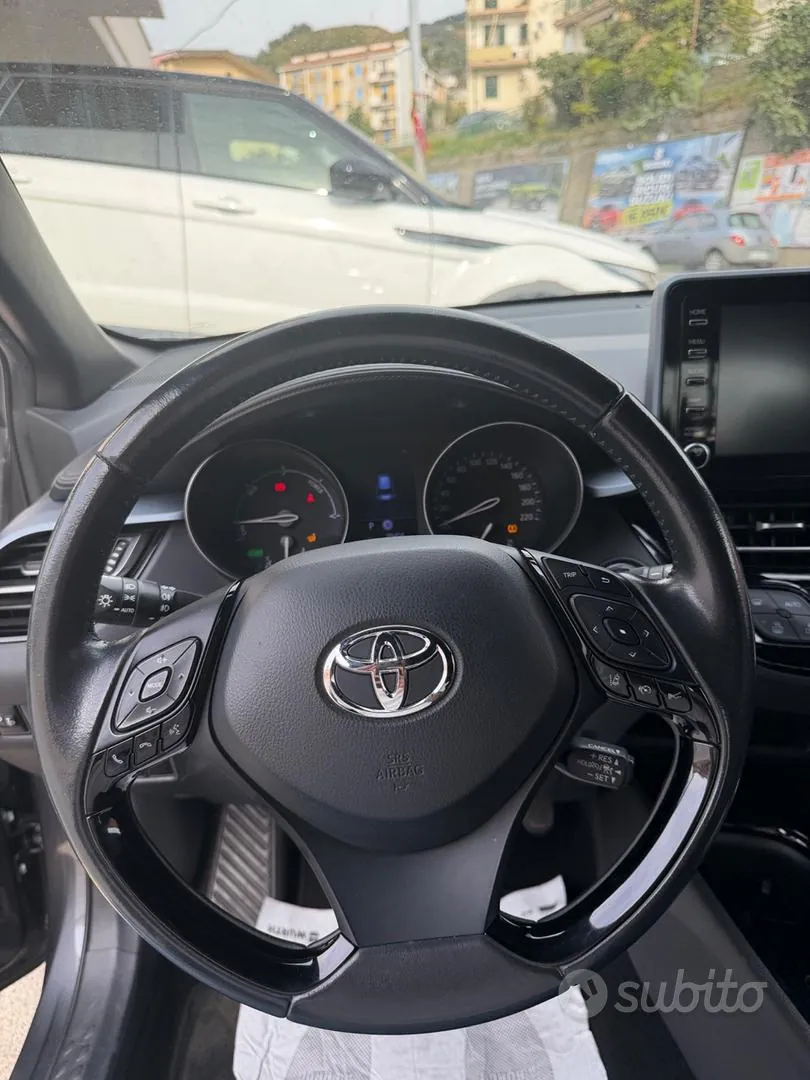 Toyota C-Hr 2021 photo 5