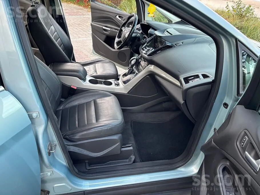 Ford C-Max 2013 photo 5