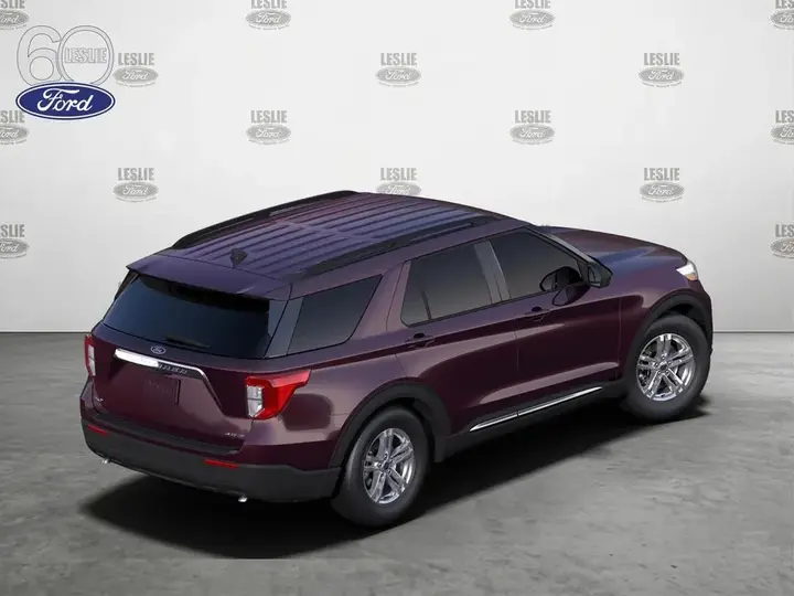Ford Explorer 2023 photo 3