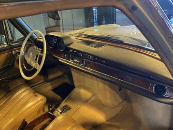 Mercedes-Benz 300 Sel 1968 photo 2