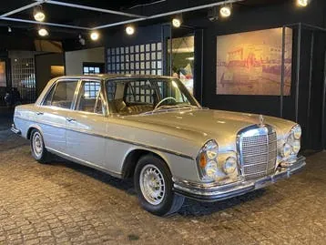 Mercedes-Benz 300 Sel