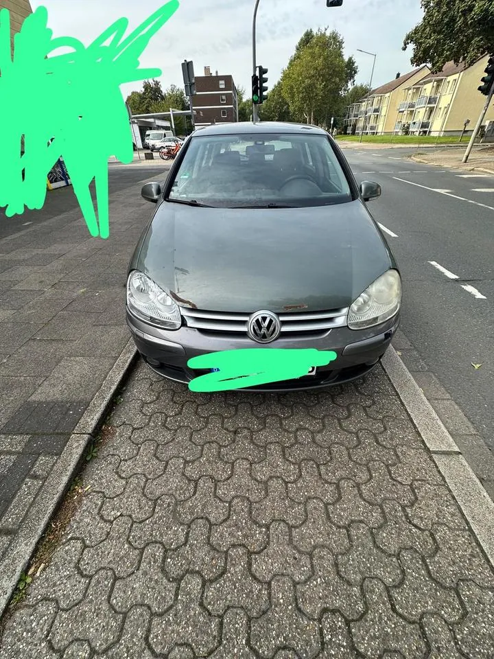 Volkswagen Golf V