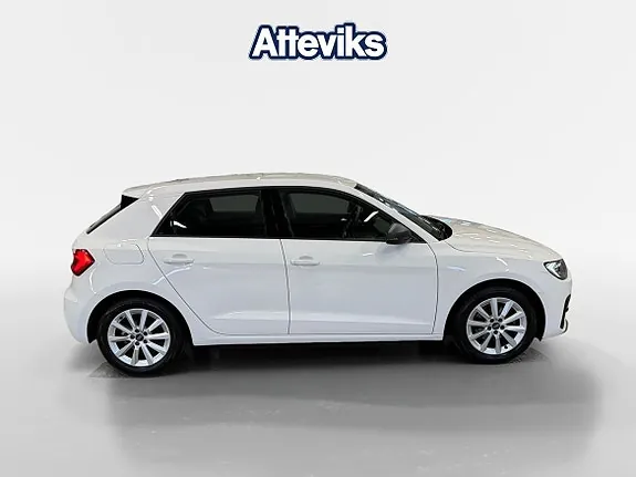 Audi A1 2023 photo 2