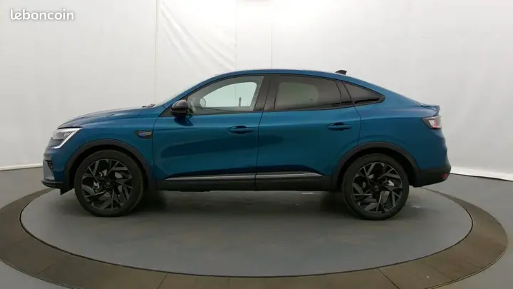 Renault Arkana 2025 photo 4