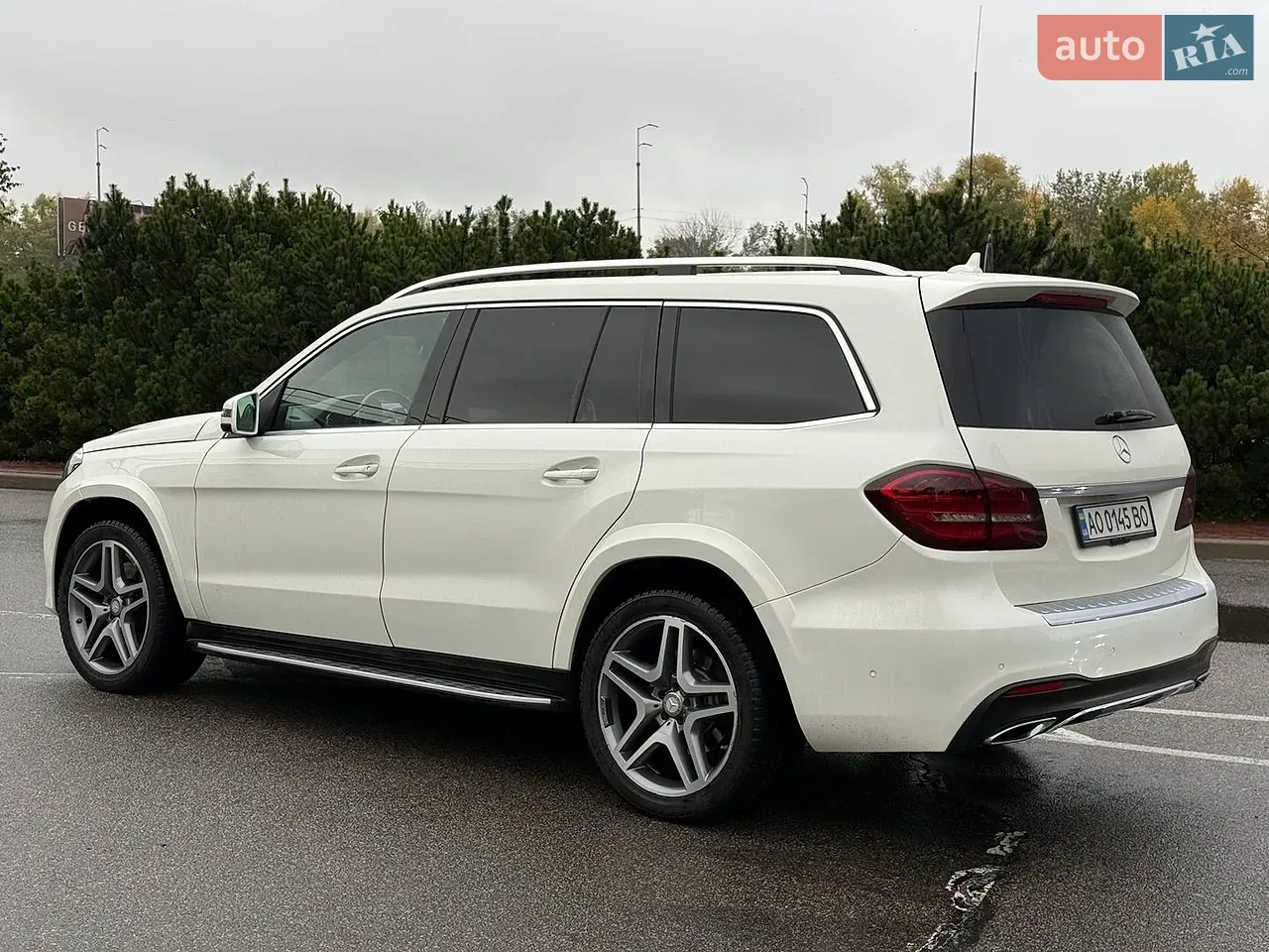 Mercedes-Benz Gls-Class 2017 photo 3