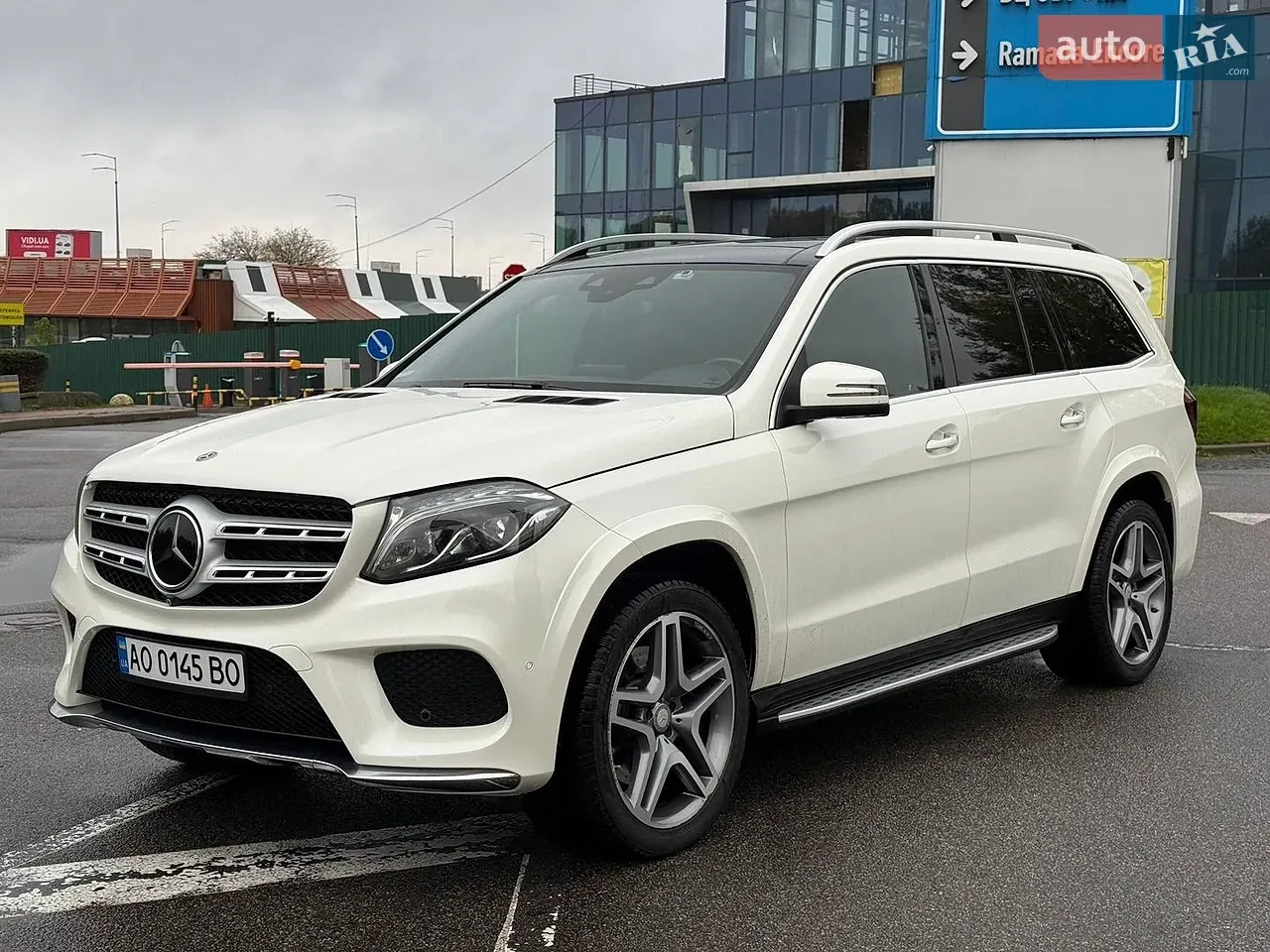 Mercedes-Benz Gls-Class
