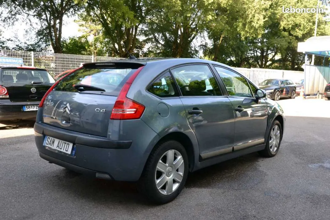 Citroen C4 2008 photo 4