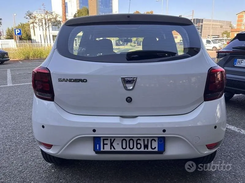 Dacia Sandero 2017 photo 3