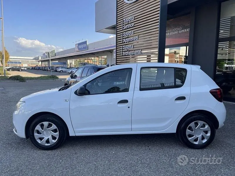 Dacia Sandero 2017 photo 2