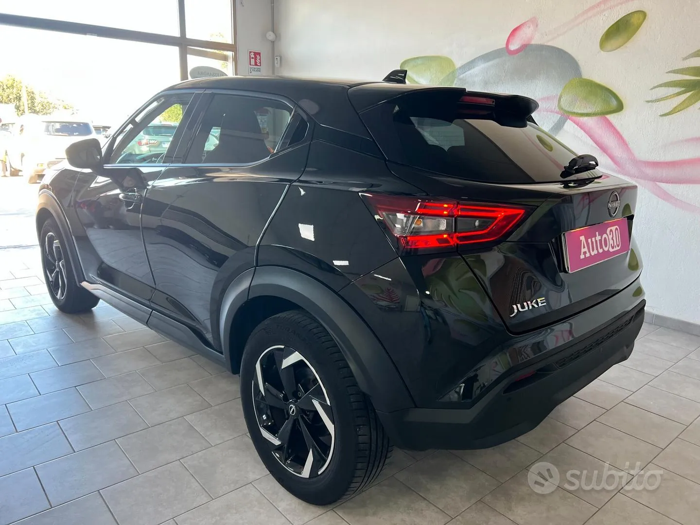 Nissan Juke 2023 photo 2