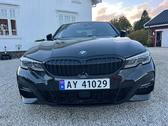 BMW 330E 2020 photo 3