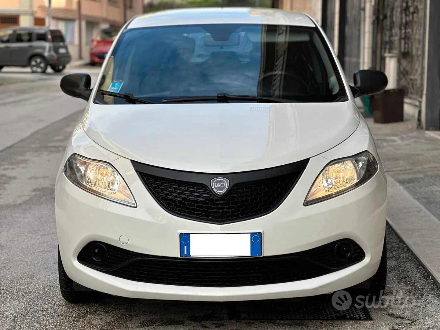 Lancia Ypsilon