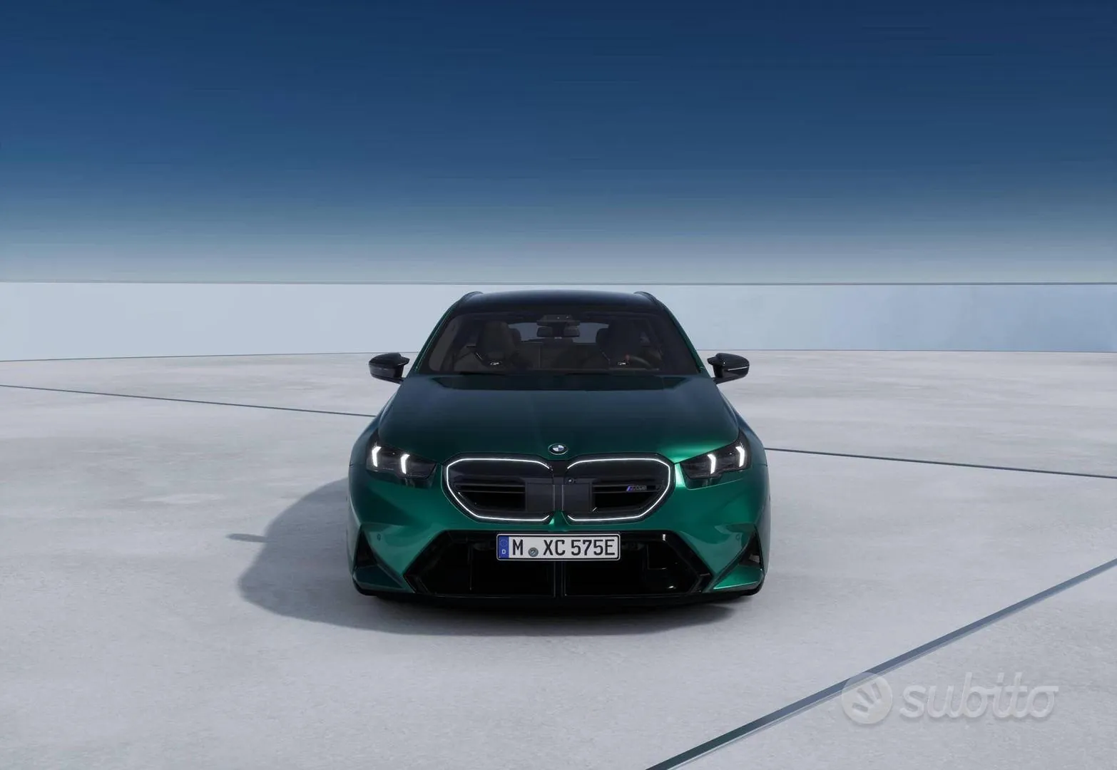 BMW M5 Touring 2023 photo 3