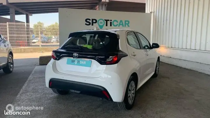 Toyota Yaris 2022 photo 5