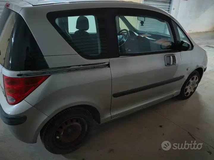 Peugeot 1007 2006 photo 5
