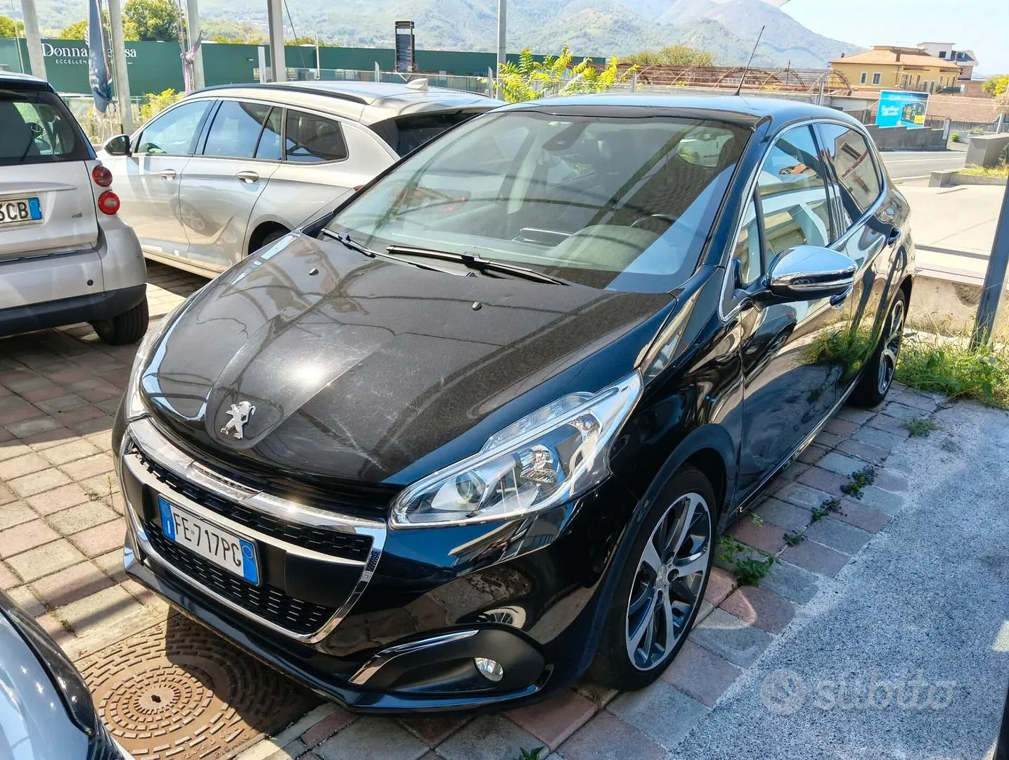 Peugeot 208 2016 photo 2