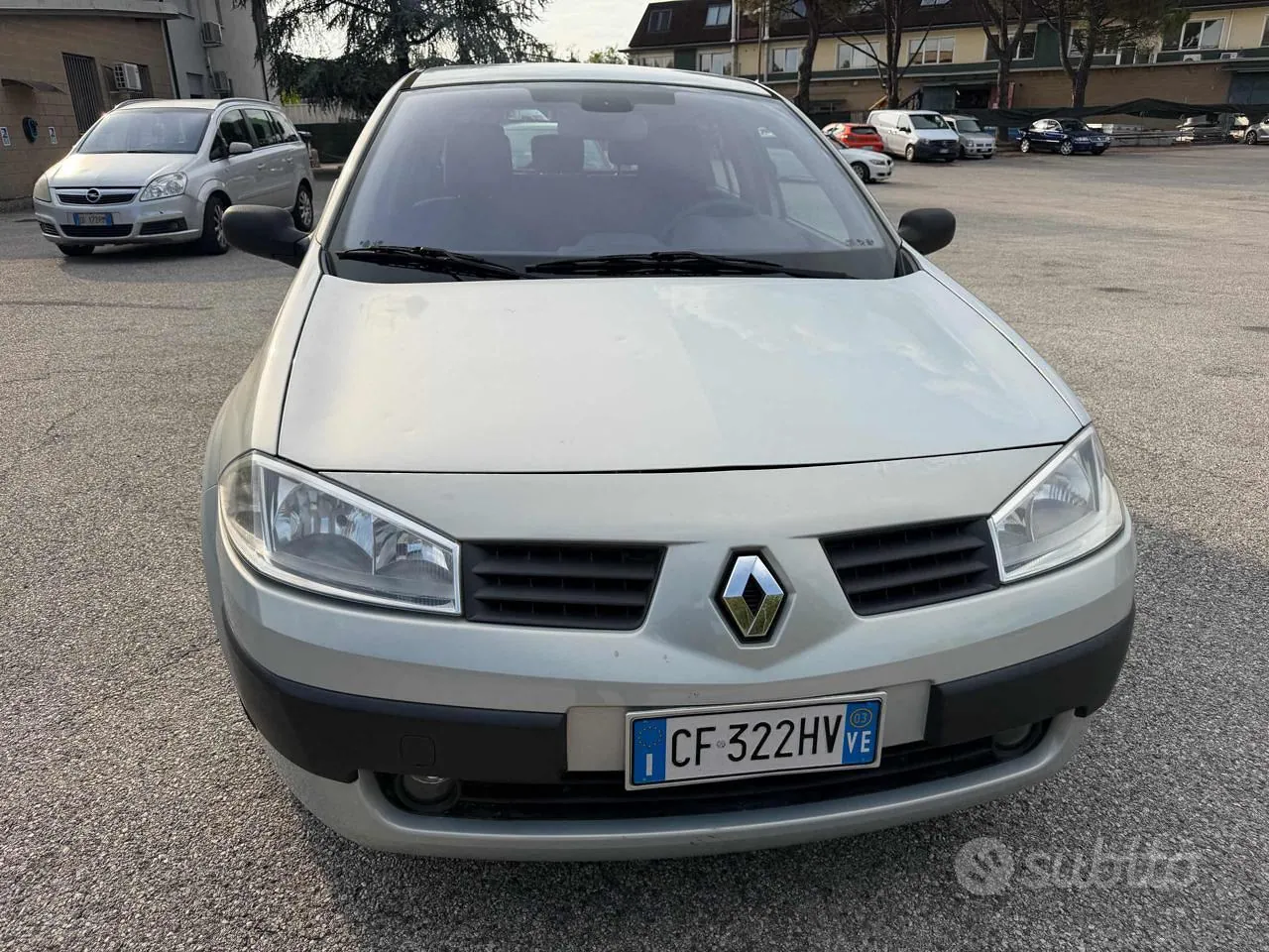 Renault Megane 2003 photo 2