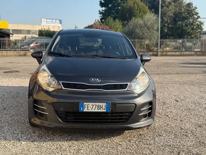 Kia Rio 2016 photo 2