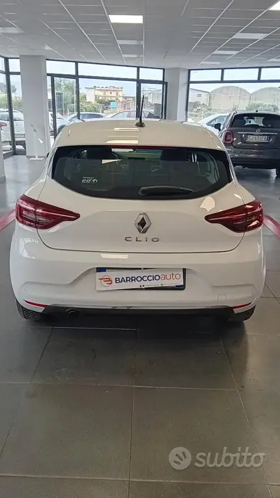 Renault Clio 2021 photo 3
