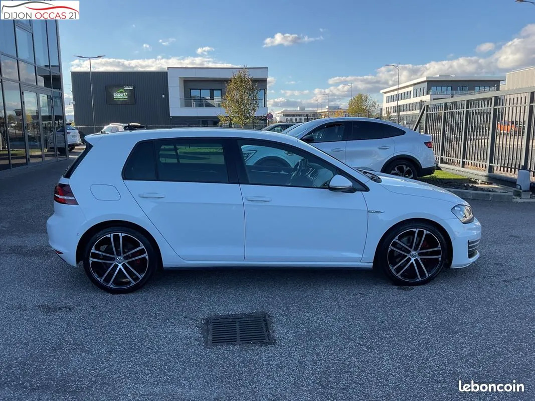 Volkswagen Golf 2016 photo 4