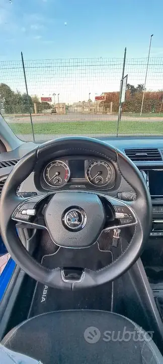 Skoda Fabia 2021 photo 3