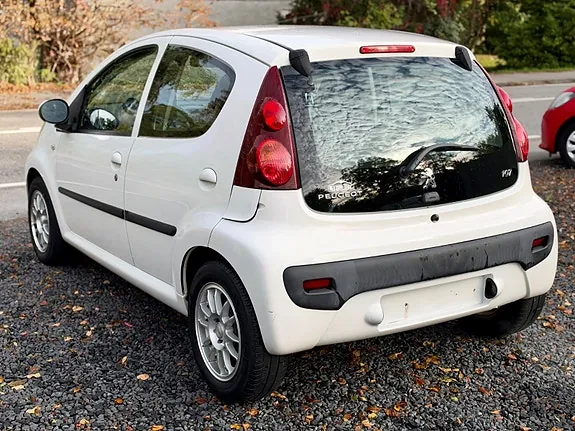 Peugeot 107 2014 photo 4