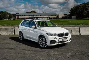 BMW X5 2017 photo 2