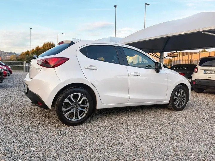 Mazda Mazda2 2019 photo 5