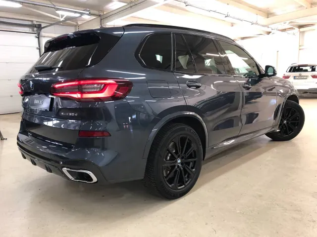 BMW X5 2021 photo 3