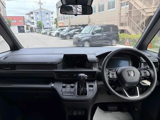 Honda Stepwagon 2026 photo 2