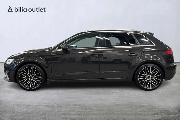 Audi A3 2017 photo 2