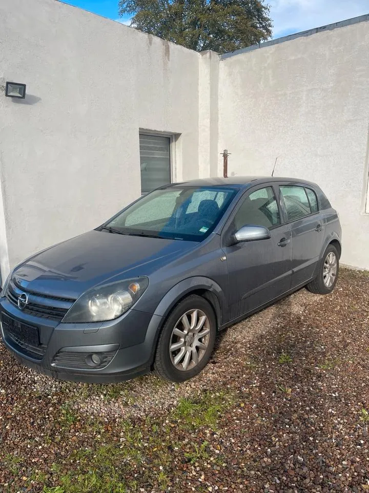 Opel Astra H