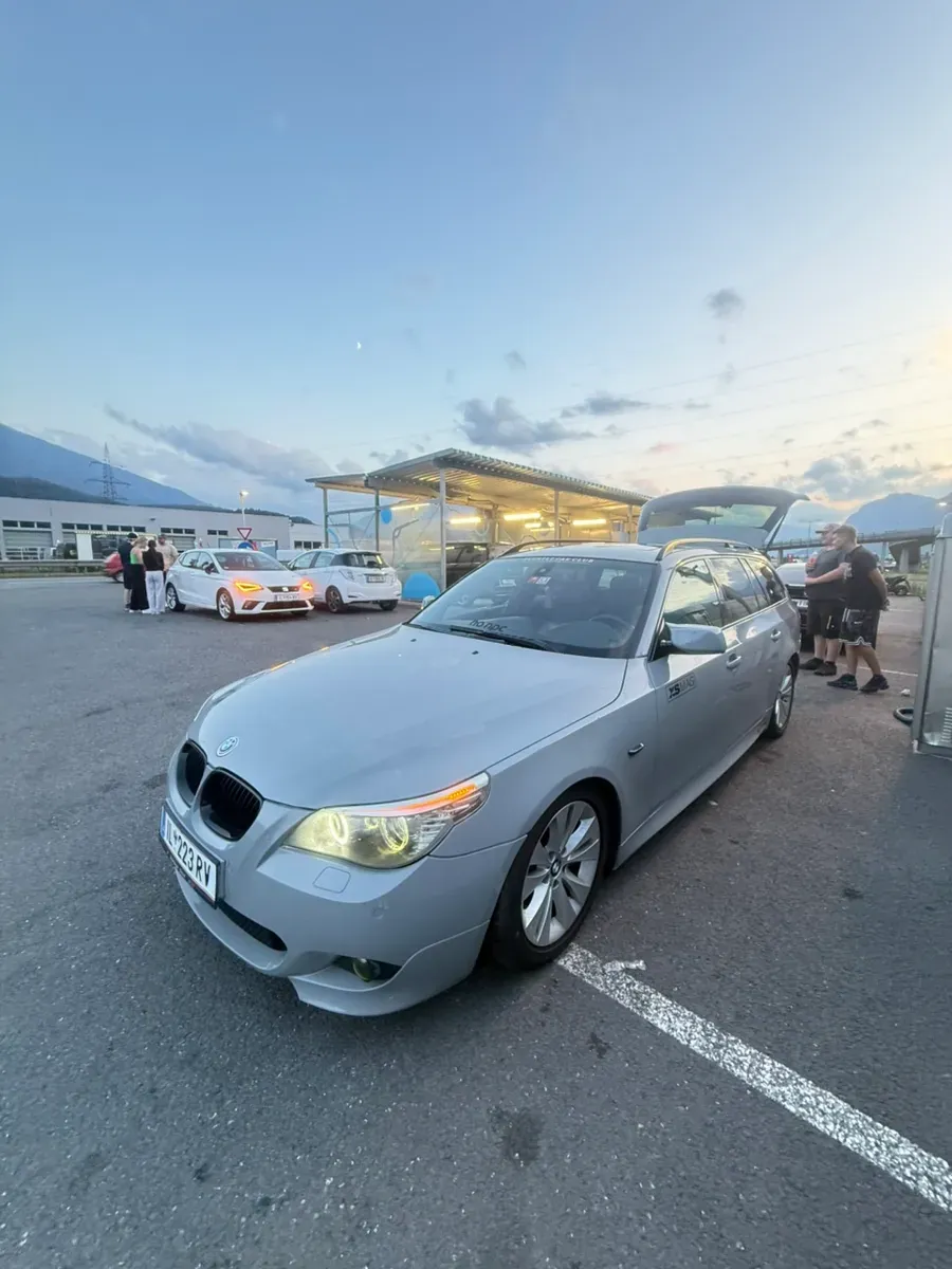 BMW 5 Series 2007 photo 3
