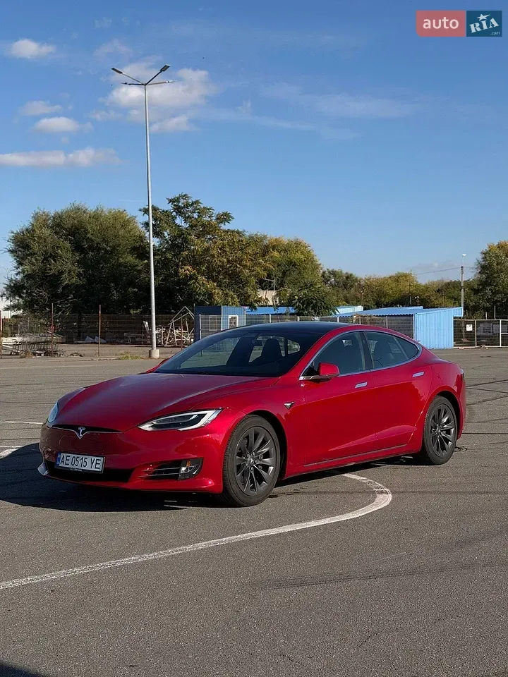 Tesla Model S