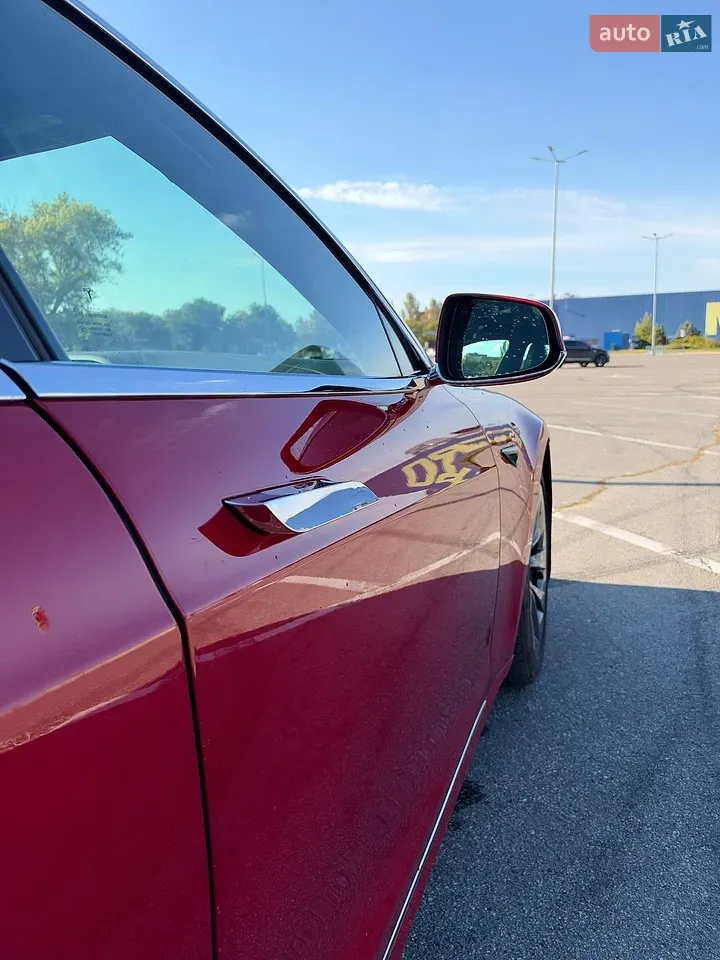 Tesla Model S 2019 photo 4