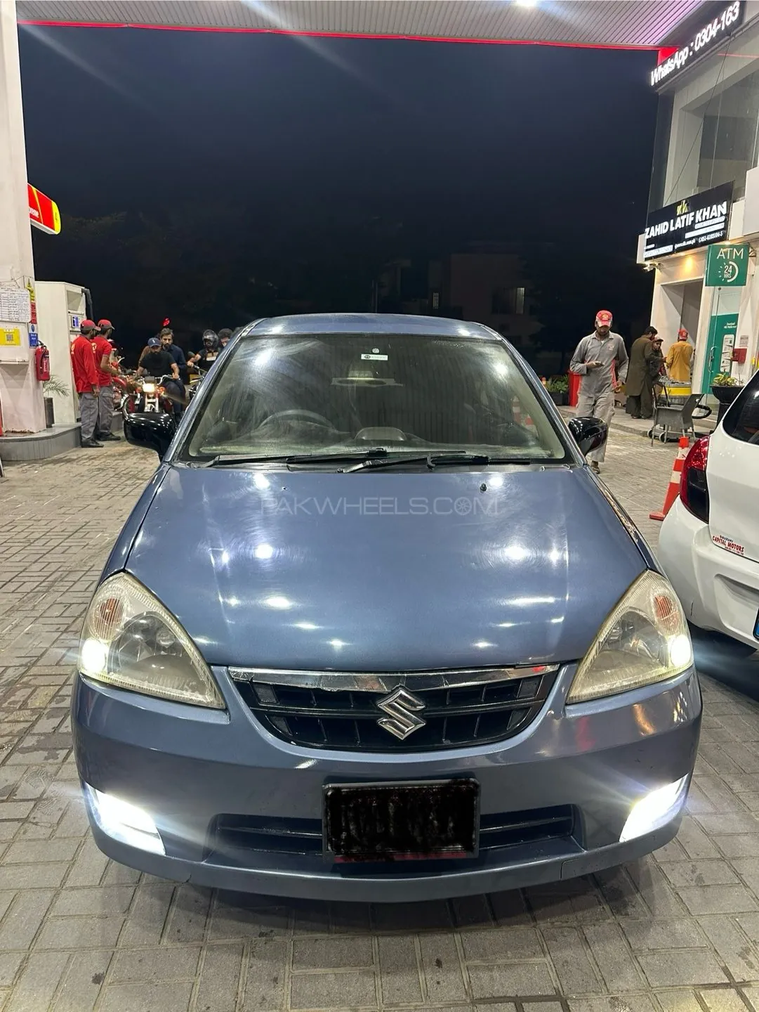 Suzuki Liana