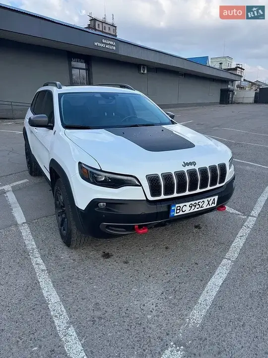 Jeep Cherokee 2020 photo 3