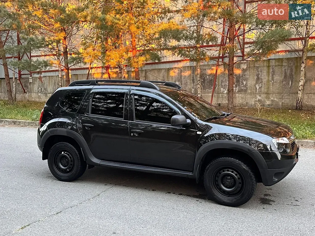 Dacia Duster 2010 photo 3