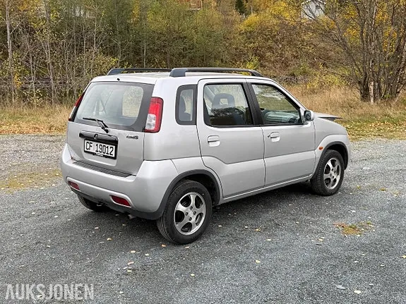 Suzuki Ignis 2002 photo 5