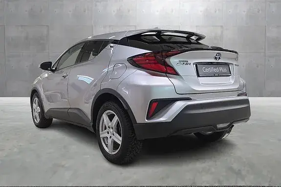 Toyota C-Hr 2023 photo 3