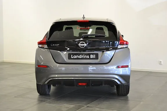 Nissan Leaf 2023 photo 4