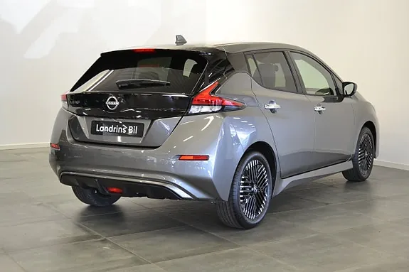 Nissan Leaf 2023 photo 3