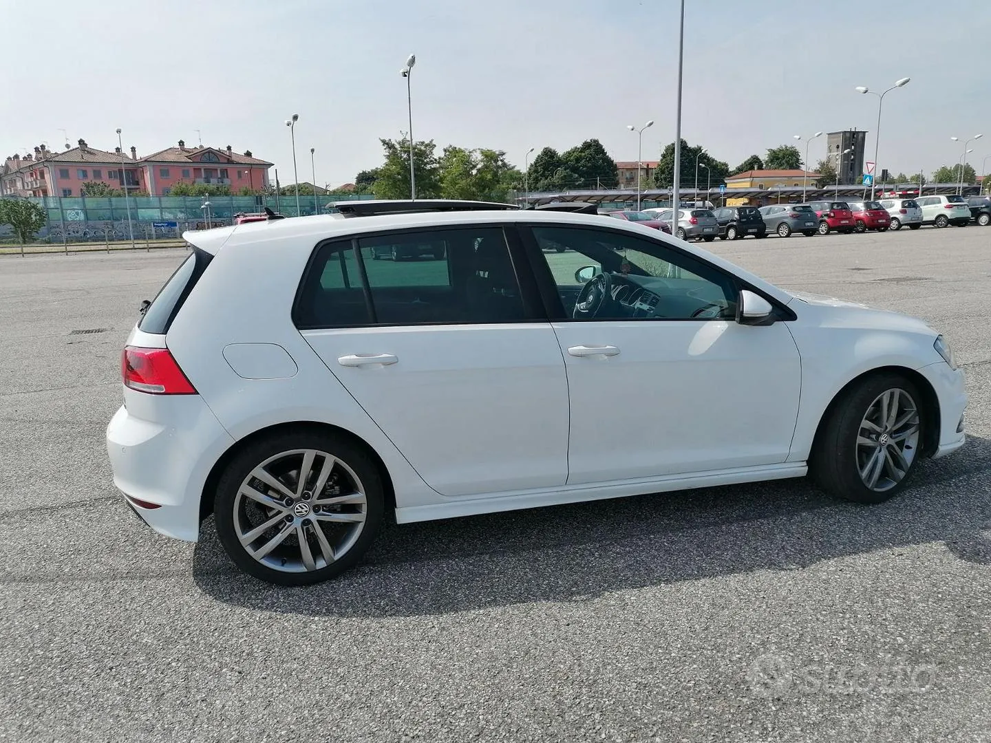 Volkswagen Golf 2017 photo 4